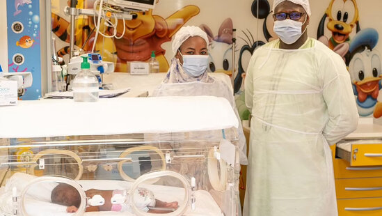 26 yaşlı qadın 9 uşaq dünyaya gətirdi - FOTO