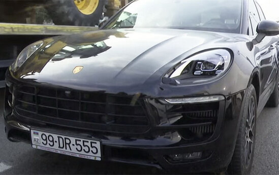 Bakıda "Porsche" piyadanı vurub öldürdü - VİDEO