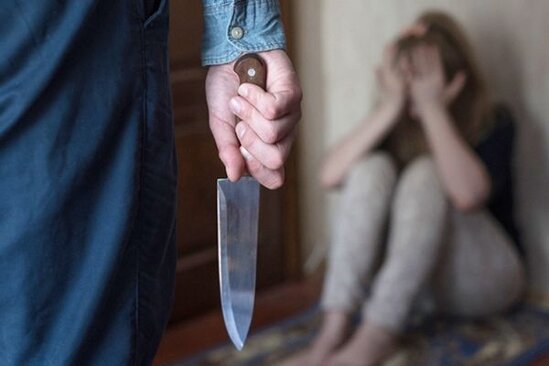 Azərbaycanda DƏHŞƏT: Kişi arvadını öldürüb intihar etdi