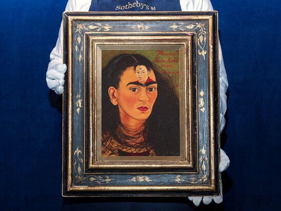 Frida Kalonun avtoportreti hərracda rekord məbləğə satıldı