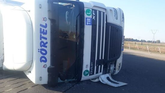 Tovuzda Türkiyə vətəndaşının idarə etdiyi TIR qəzaya düşdü - FOTO