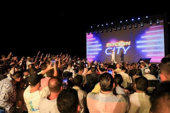 Dünyanın ilk kriptovalyuta şəhəri tikilir - FOTO - VİDEO