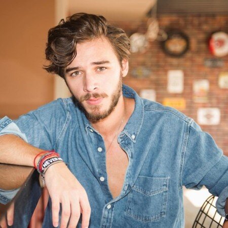 Tanınmış aktyor "Kaçış"da - FOTO