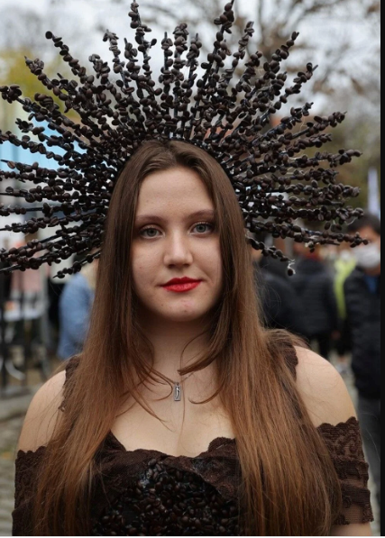 Görün paltarı nədən hazırladılar