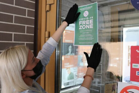 Rusiya "Omikron"a görə yeni məhdudiyyətlərə hazırlaşır