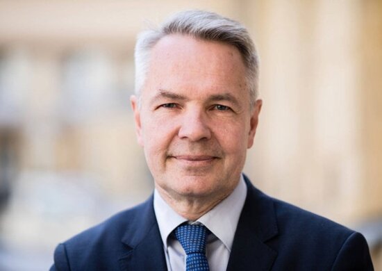 Bu ölkənin xarici işlər naziri də koronavirusa yoluxdu