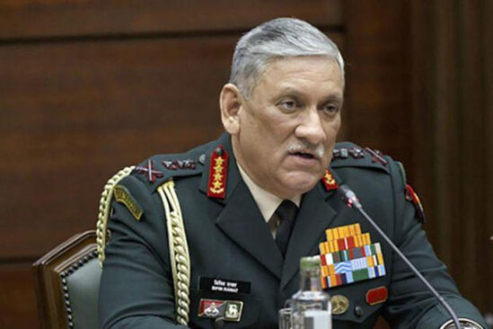 Hindistanda helikopter qəzası: Baş Qərargah rəisi həlak oldu - FOTO