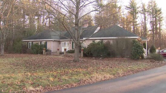 Anasının pensiyasını almaq üçün meyiti aylarla evdə saxladı