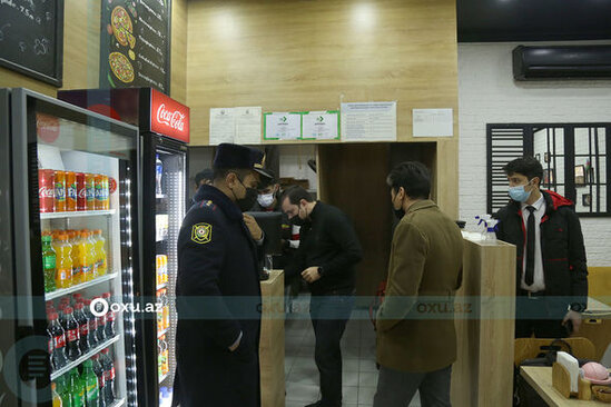 Bakıda dönərdən zəhərlənənlərin hamısı evə buraxılıb - YENİLƏNİB + FOTO
