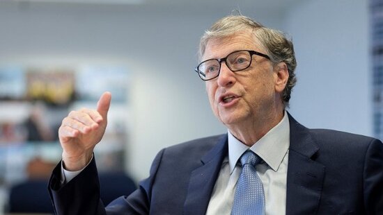 Bill Qeyts işçilərinə nə qədər maaş ödəyir?