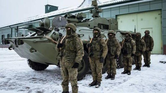 Qar uçqununda 2 hərbçi həlak oldu