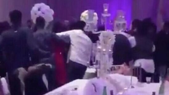 Azərbaycanda şok hadisə – Çağırılmamış qonaq şadlıq evinə gəldi, bəy bıçaqlandı, atası öldü