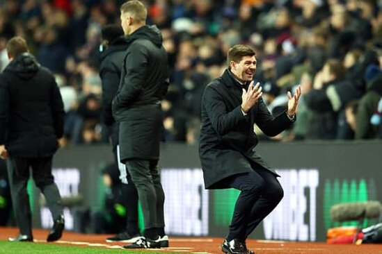 "Liverpul"un əfsanəsi koronavirusa yoluxub - FOTO