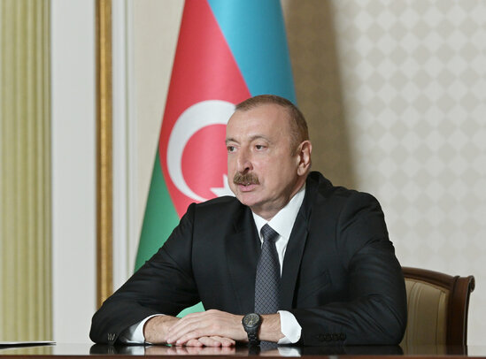 İlham Əliyev Azərbaycan xalqını təbrik etdi - FOTO