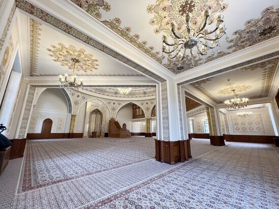 Prezidentlə xanımı "Fatimeyi Zəhra" məscidində - FOTOLAR