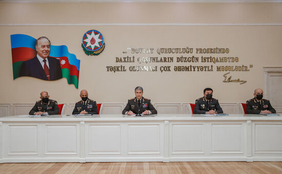 Vilayət Eyvazov müşavirə keçirdi, tapşırıqlar verdi - FOTO