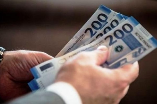 Azərbaycanda 22 min manat alan həkim var - RƏSMİ - VİDEO