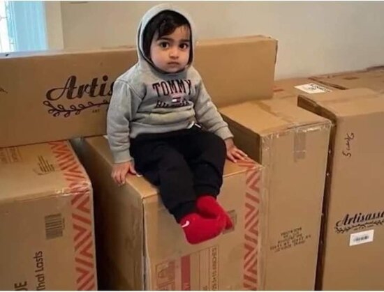 22 aylıq uşaqdan ŞOK "BAZARLIQ" - FOTO