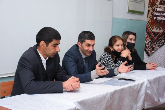 "Yaşasın dəyərlərimiz!" adlı layihə çərçivəsində məktəblərdə görüşlər keçirilib