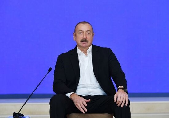 Prezident gənclərin müharibədə göstərdikləri qəhrəmanlıqlardan DANIŞDI