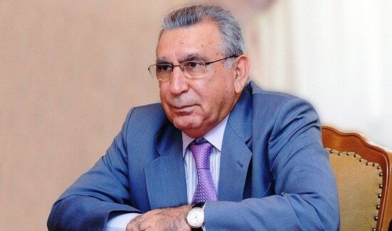 Daha bir alim Ramiz Mehdiyevi istefaya çağırdı