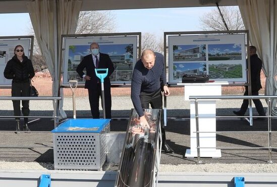 Prezident Ağdamda Mərkəzi Xəstəxananın təməlini qoydu