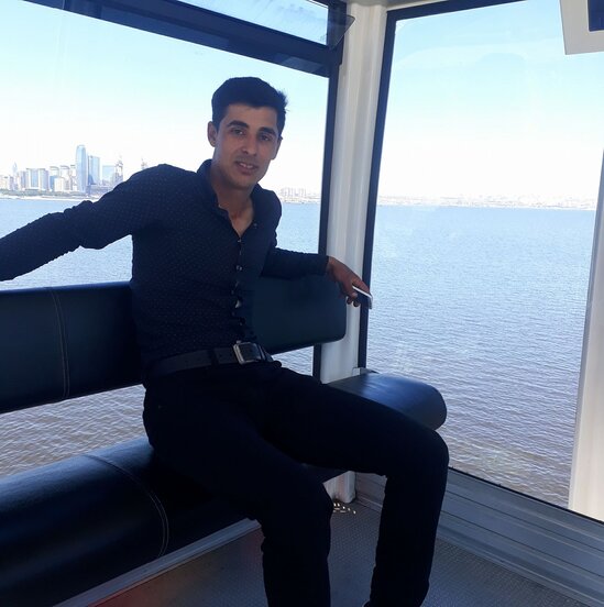 Bakıda tanınmış blogerin başını kəsən əmisi oğlunun FOTOLARI