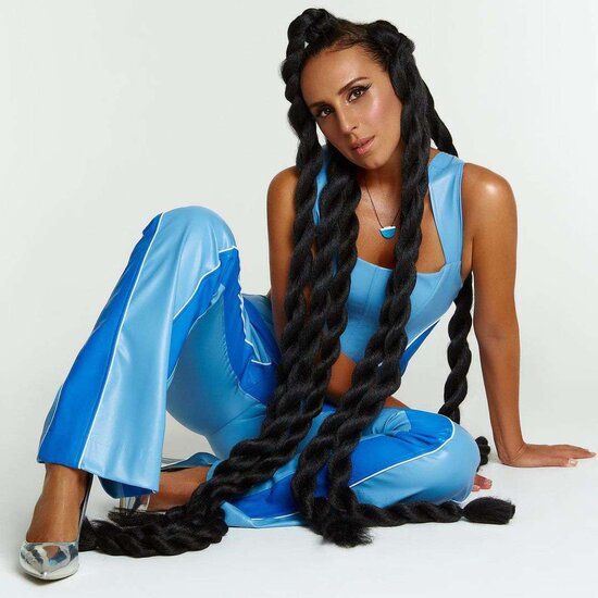 Avroviziya qalibi Ukraynanı ağlayaraq tərk etdi