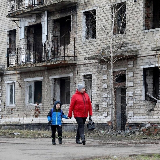 Devid Bekhem Ukraynadakı uşaqlardan yazdı: "Ürəyim ağrıyır!" - FOTO