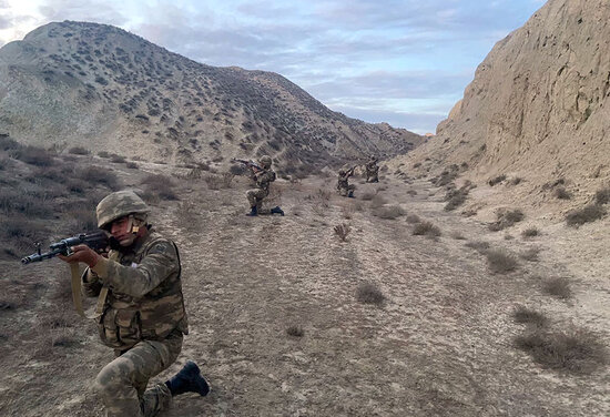 Azərbaycan Ordusunun hərbi hissəsində taktiki təlim keçirilib - FOTO