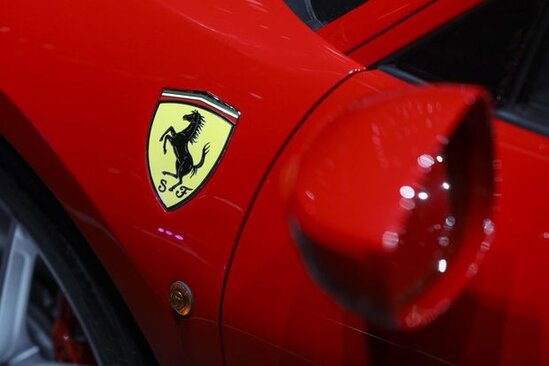 "Ferrari" Rusiya üçün avtomobil istehsalını dayandırır