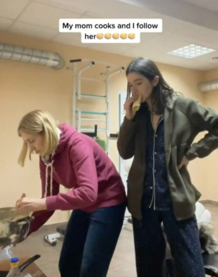 Yeniyetmə sığınacaqdakı görüntüləri ilə məşhurlaşdı - FOTO