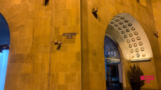 Bakıda hamilə qadın qəza zamanı xəsarət alıb – FOTO