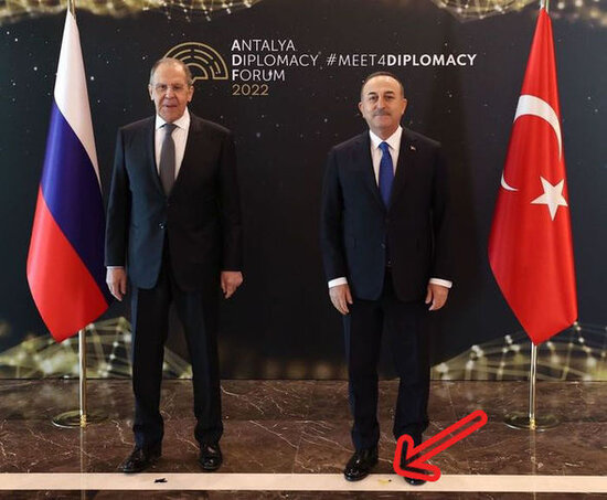 Çavuşoğlu rusiyalı həmkarı Lavrovla gündəmə çevrilən məqamdan danışdı - FOTO/VİDEO