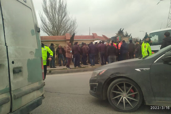 Bakıda dəhşətli qəzanın baş verdiyi yerdən görüntülər - YENİLƏNİB + FOTO/VİDEO