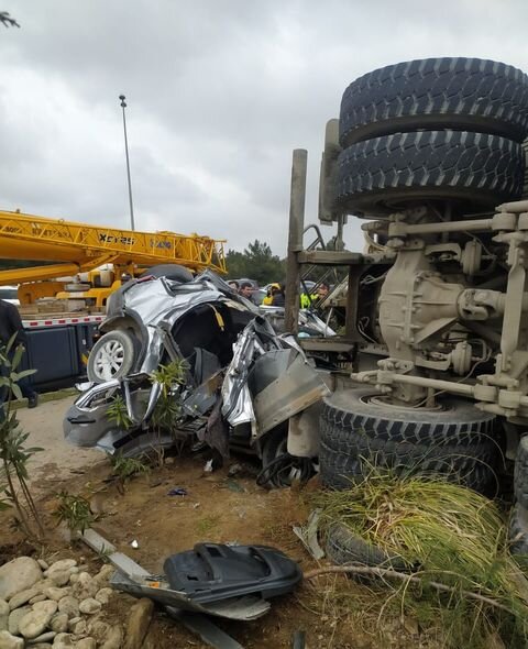 Bakıda dəhşətli qəzanın baş verdiyi yerdən görüntülər - YENİLƏNİB + FOTO/VİDEO