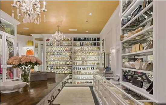 Stallonenin 30 milyona aldığı malikanədə şəlalə var - FOTO