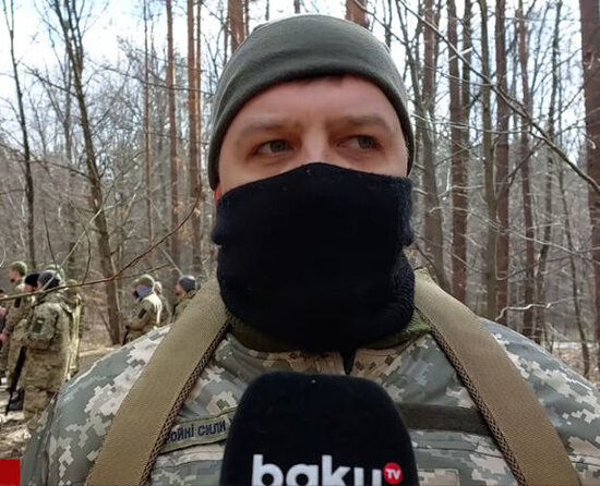 Baku TV-nin Ukraynada könüllülərin təlim keçdiyi hərbi hissədən reportajı - VİDEO
