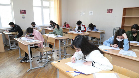 Buraxılış imtahanlarının nəticələri AÇIQLANDI