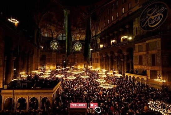 88 il sonra Ayasofiyada bir ilk - FOTO