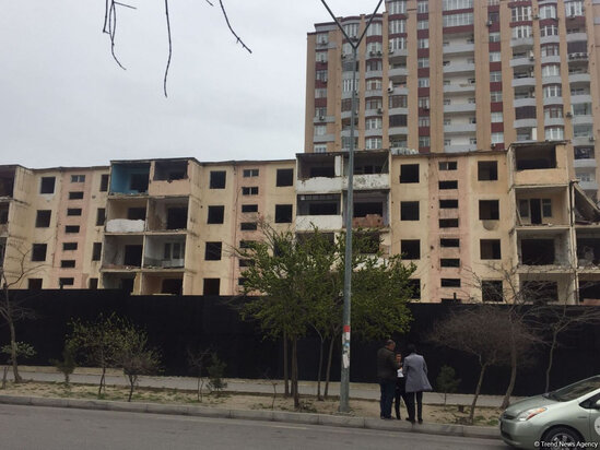 Bakının bu ünvanında evlər sökülür - Sakinlərə ayda 350 AZN kirayə haqqı veriləcək - FOTO