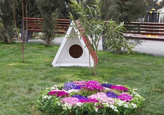 Leyla Əliyeva "Bizim həyət" layihəsi çərçivəsində növbəti həyətin açılışında iştirak edib - FOTO