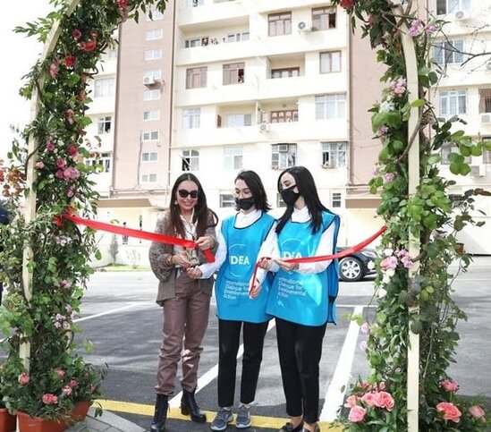 Leyla Əliyeva "Bizim həyət" layihəsi çərçivəsində növbəti həyətin açılışında iştirak edib - FOTO