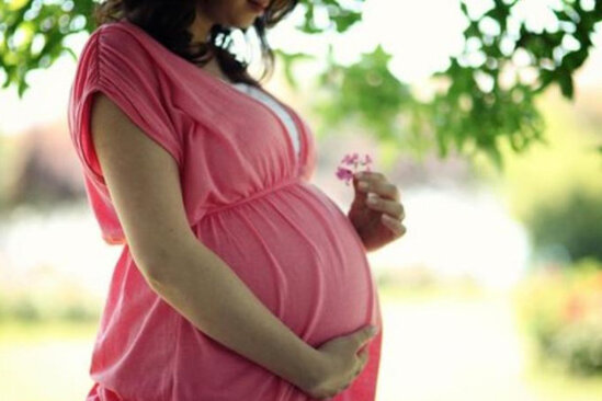 Bir ildə dörd dəfə ana oldu