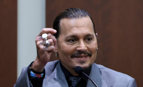 Şiddətə məruz qalan aktyor: "Arvadım siqareti üzümə basdı, atdığı içki şüşəsi barmağımı kəsdi" - FOTO