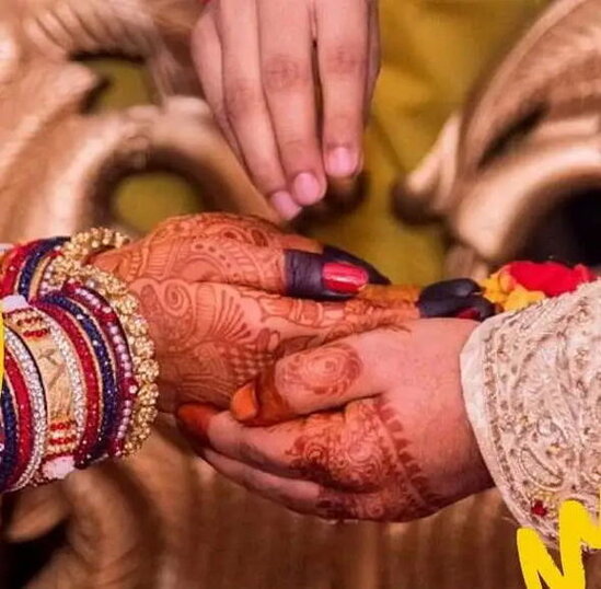 Kişi eyni vaxtda üç qadınla evləndi - FOTO/VİDEO