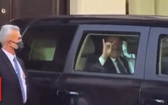 Uruqvay Çavuşoğlunun "bozqurd" jestinə görə Türkiyəyə səfir təyin etmədi