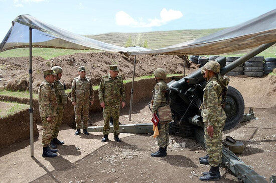 Baş Qərargah rəisi Kəlbəcərə gedib - FOTO