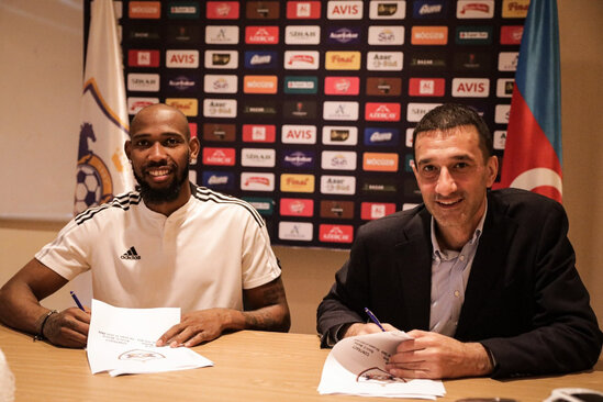 "Qarabağ" legioneri ilə müqaviləni 2025-ci ilədək uzatdı - FOTO