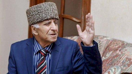 "Fəxri adı mənə Zeynəb Xanlarova verdirdi, kənd uşağı olduğuma görə mənə dəstək oldu..."